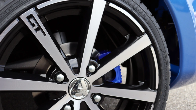 Leichtkraftfahrzeuge AIXAM Coup&eacute; aa Photo 2.jpg