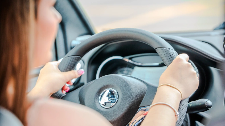 Leichtkraftfahrzeuge AIXAM Coup&eacute; CUTSPO_DETZ_BLC_JPG.jpg