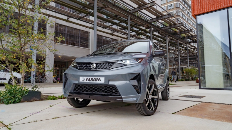 Leichtkraftfahrzeuge AIXAM Crossover Elektro aa Photo 2.jpg