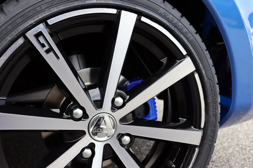 Leichtkraftfahrzeuge AIXAM Coup&eacute; CUTGTI_BLS_DTZ1.jpg