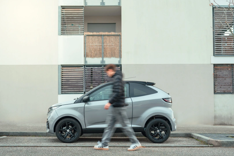 Leichtkraftfahrzeuge AIXAM Coup&eacute; CUTSPO_PROF_ARG_JPG.jpg