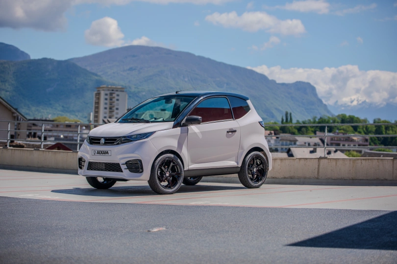 Leichtkraftfahrzeuge AIXAM City 1.png