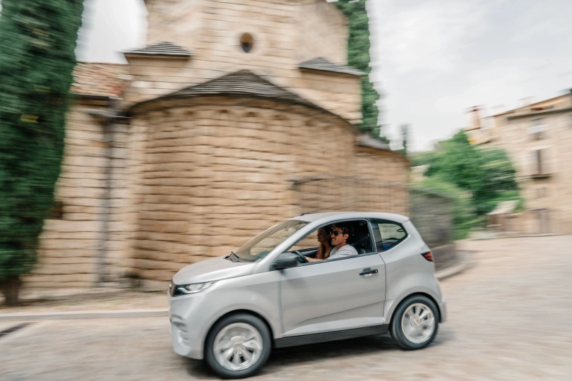 Leichtkraftfahrzeuge AIXAM e City SITU_CITPACK_SILV_PNG (82).jpg