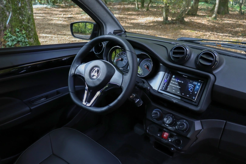 Leichtkraftfahrzeuge AIXAM e Coupé 5.jpg