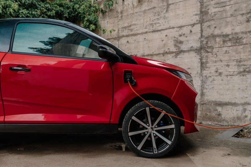 Leichtkraftfahrzeuge AIXAM e Coup&eacute; SITU_ECOUPGT_RED_PNG (36).jpg