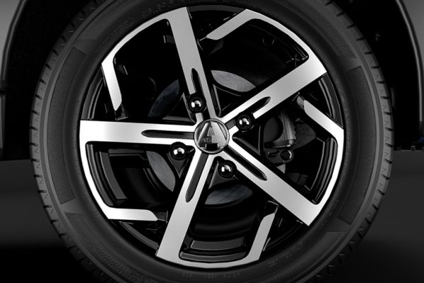 Leichtkraftfahrzeuge AIXAM Crossover Alufelgen, Reifen 155/65R15, “Seven-Diamant-Style”