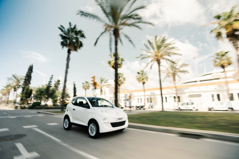 Leichtkraftfahrzeuge AIXAM Minauto SITU_EMULTIM_BLA_PNG (4).jpg